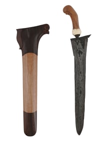 AN INDONESIAN KRIS DAGGER WITH SCABBARD AND CARRYING POUCH