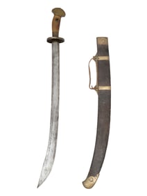 A QING CHINESE DAO SWORD WITH A CARVED HORN GRIP, 19TH CENTURY
