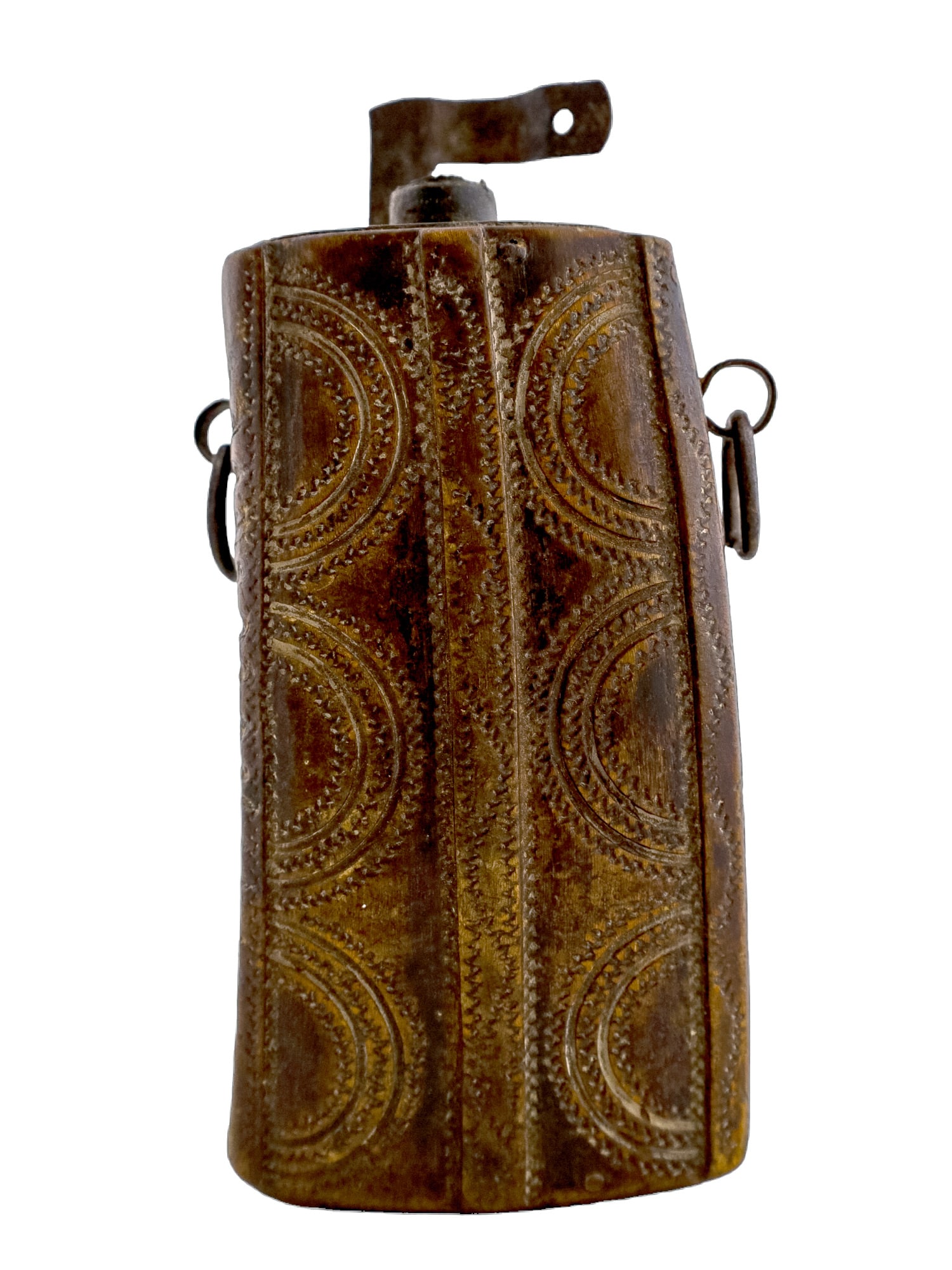 A COLONIAL AMERICAN RAM'S HORN POWDER FLASK, 17TH/18TH CENTURY (1 of 4)