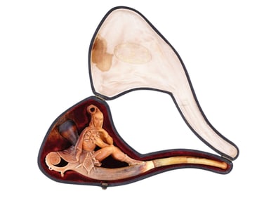 A CASED AUSTRIAN MEERSCHAUM TOBACCO PIPE AS A JESTER, CA. 1900