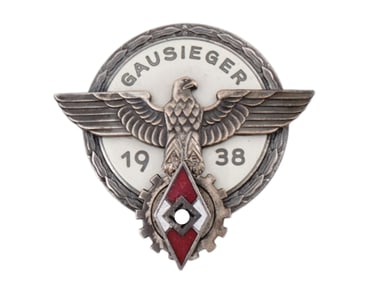 A WW2 GERMAN REICHSSIEGER GILT BADGE 1939