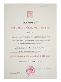 A CZECHOSLOVAKIAN AWARD CITATION, ISSUED TO A RED ARMY PARTISAN, 1945