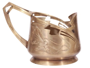A RUSSIAN ENGRAVED SILVER ART NOUVEAU TEA GLASS HOLDER