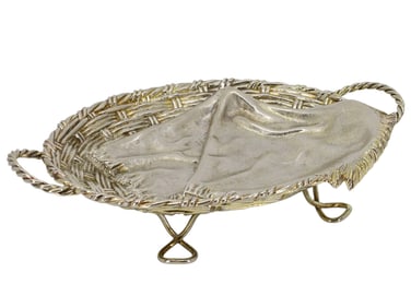 A RUSSIAN SILVER BREAD BASKET PAVEL OVCHINNIKOV, 1879