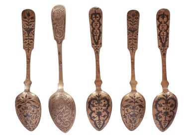 A LOT OF 5 SILVER AND NIELLO SPOONS