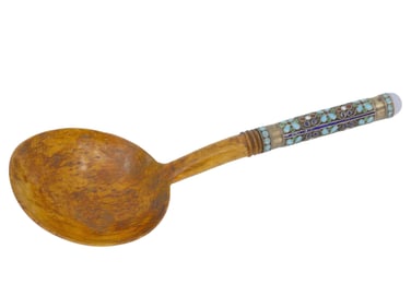 A RUSSIAN KARELIAN BIRCH WOOD SPOON WITH SILVER AND ENAMEL DECORATION, C. 1900