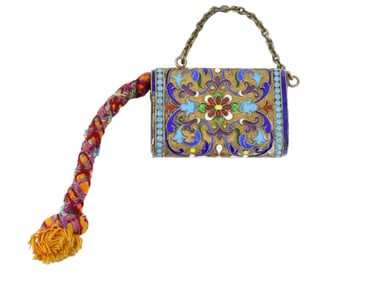 A RUSSIAN GILT SILVER AND CLOISONNÉ ENAMEL VESTA CASE