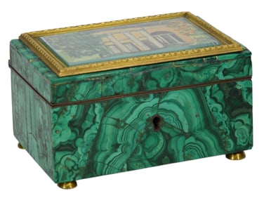 A RUSSIAN MALACHITE LIDDED BOX WITH HAND-PAINTED MINIATURE, 19TH CEN.