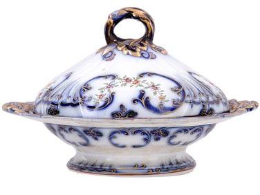 AN 1845 VICTORIAN PORCELAIN GILT AND PAINTED TUREEN SERVING DISH