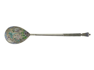 A RUSSIAN PARCEL-GILT SILVER AND ENAMEL TEA SPOON, C. 1900