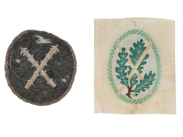 A PAIR OF WWII GERMAN WEHRMACHT CLOTH PATCHES