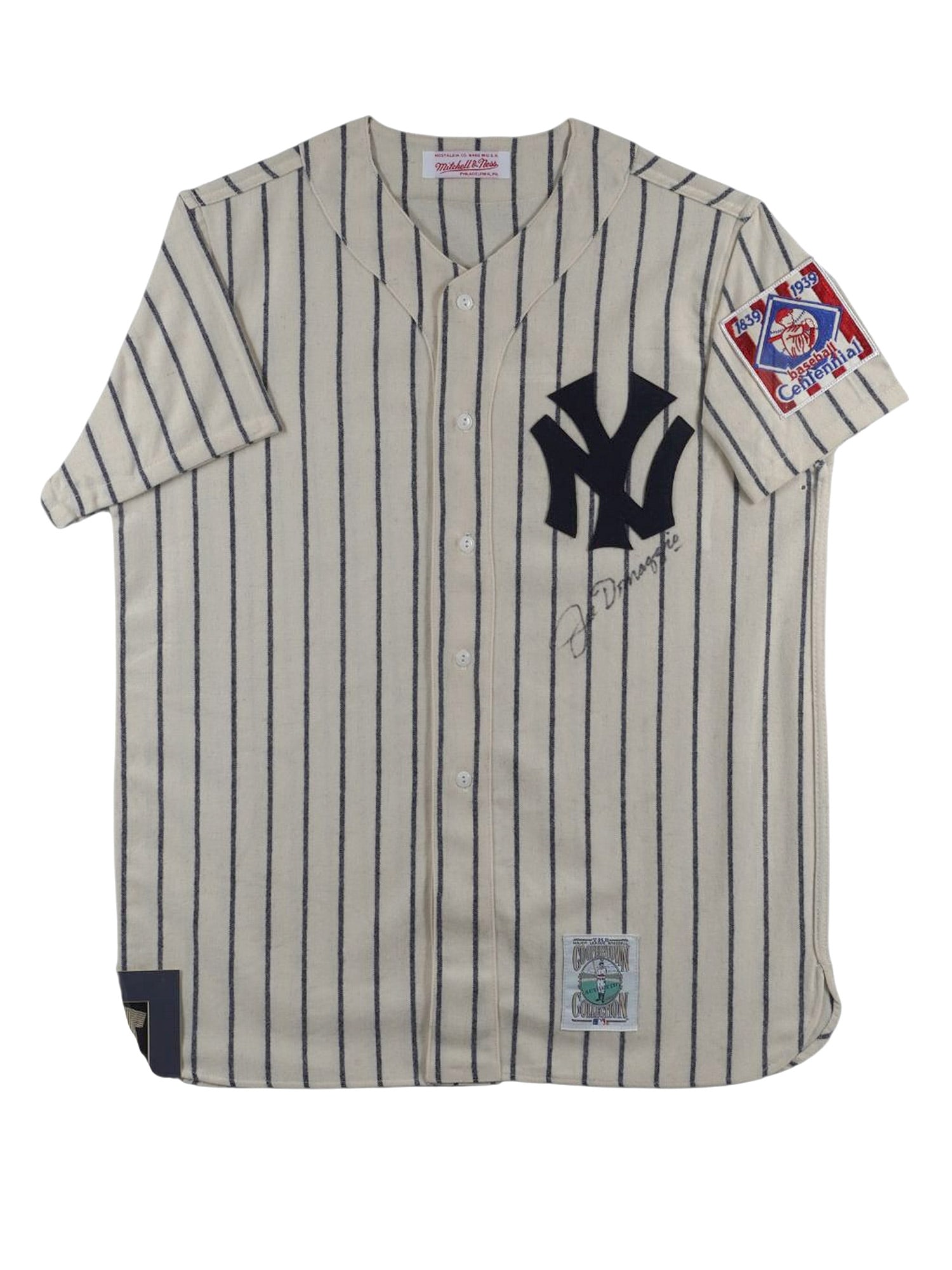 A JOE DIMAGGIO AUTOGRAPHED NEW YORK YANKEES JERSEY, AMERICAN, LATE 20TH CENTURY (1 of 7)
