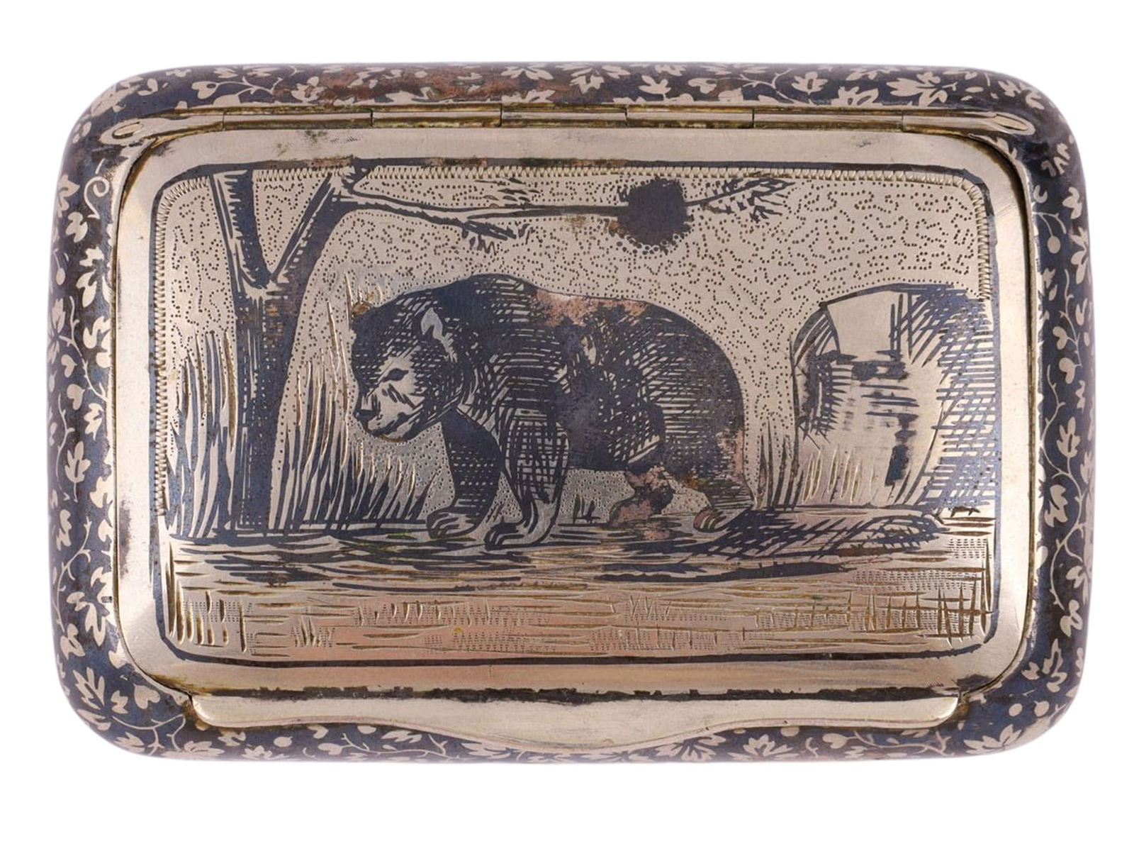 A RUSSIAN GILT-SILVER AND NIELLO HINGED LIDDED SNUFF BOX, 19 C. (1 of 5)