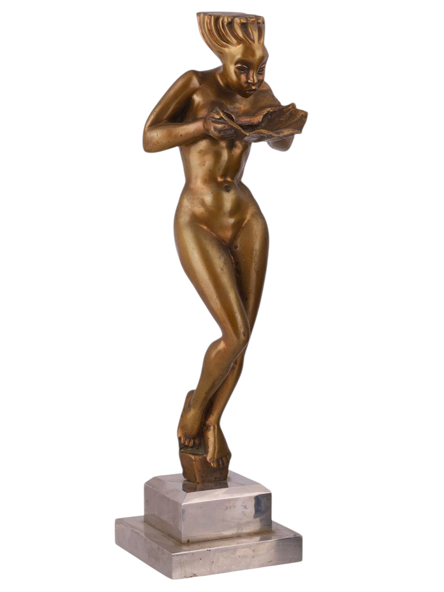 A BRONZE FIGURE OF A WOMAN, ART DECO, EUROPEAN, EARLY 20TH CENTURY: Cast bronze sculpture depicting a standing nude female figure shown in a contrapposto pose, her weight resting on one foot and the opposite leg gently crossed forward, creating an elegant S-shaped sil