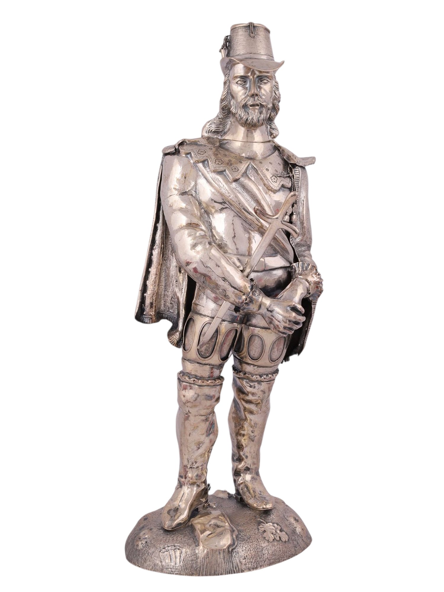 A SILVER FIGURAL SCULPTURE OF A RENAISSANCE SOLDIER, EUROPEAN, 19TH CENTURY (1 of 9)
