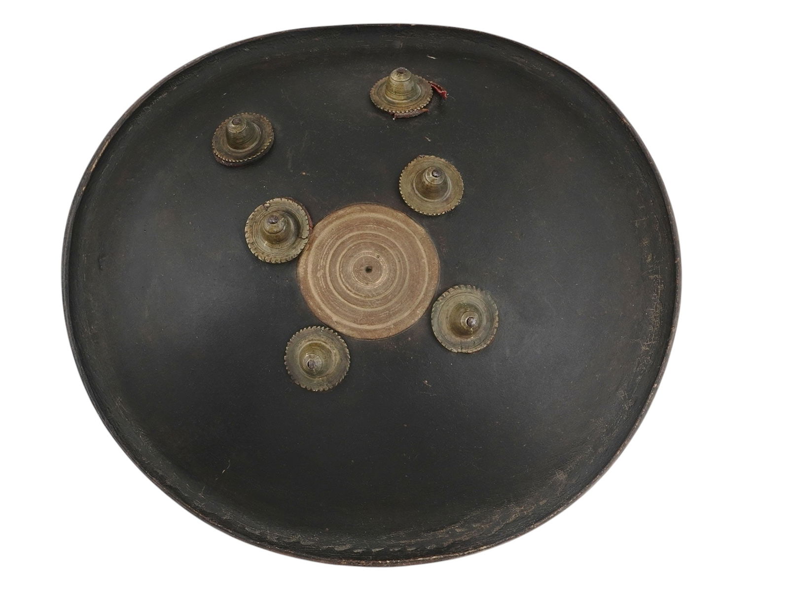 A 19TH CENTURY MUGHAL STYLE DHAL SHIELD, LEATHER AND BRONZE BOSS (1 of 2)