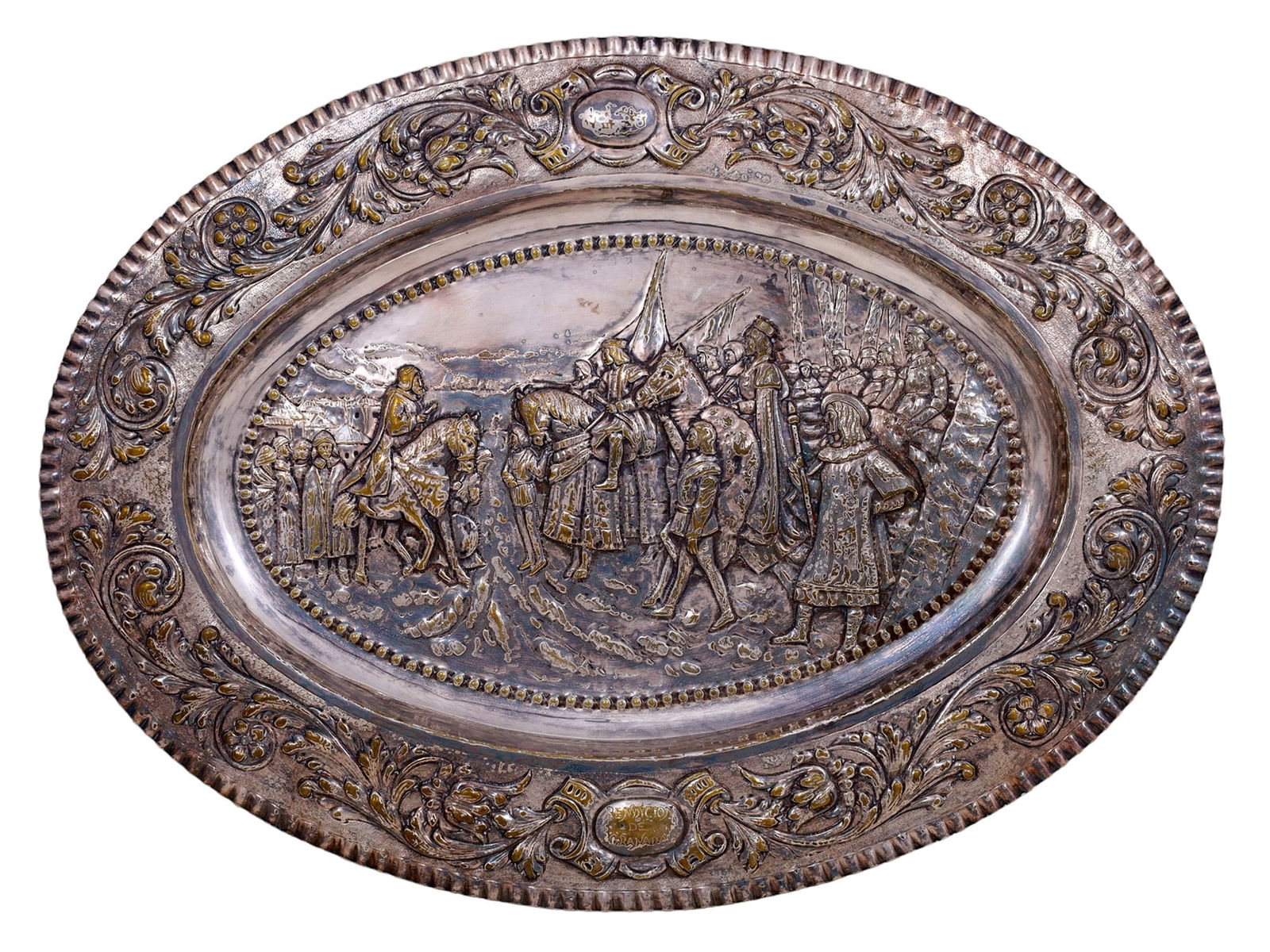 A DECORATIVE SILVER TRAY MODELED AFTER 'LA RENDICIÓN DE GRANADA' (1 of 4)