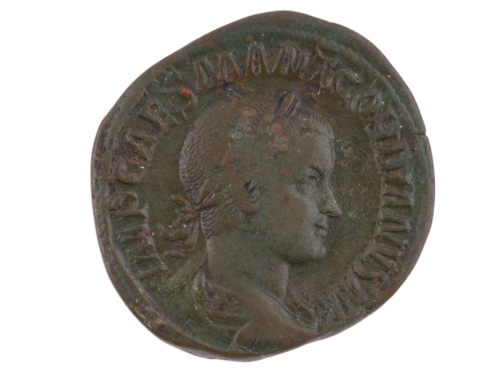 A ROMAN BRONZE COIN SESTERTIUS OF EMPEROR GORDIAN III, ROME MINT, STRUCK AD 238–244 (1 of 2)