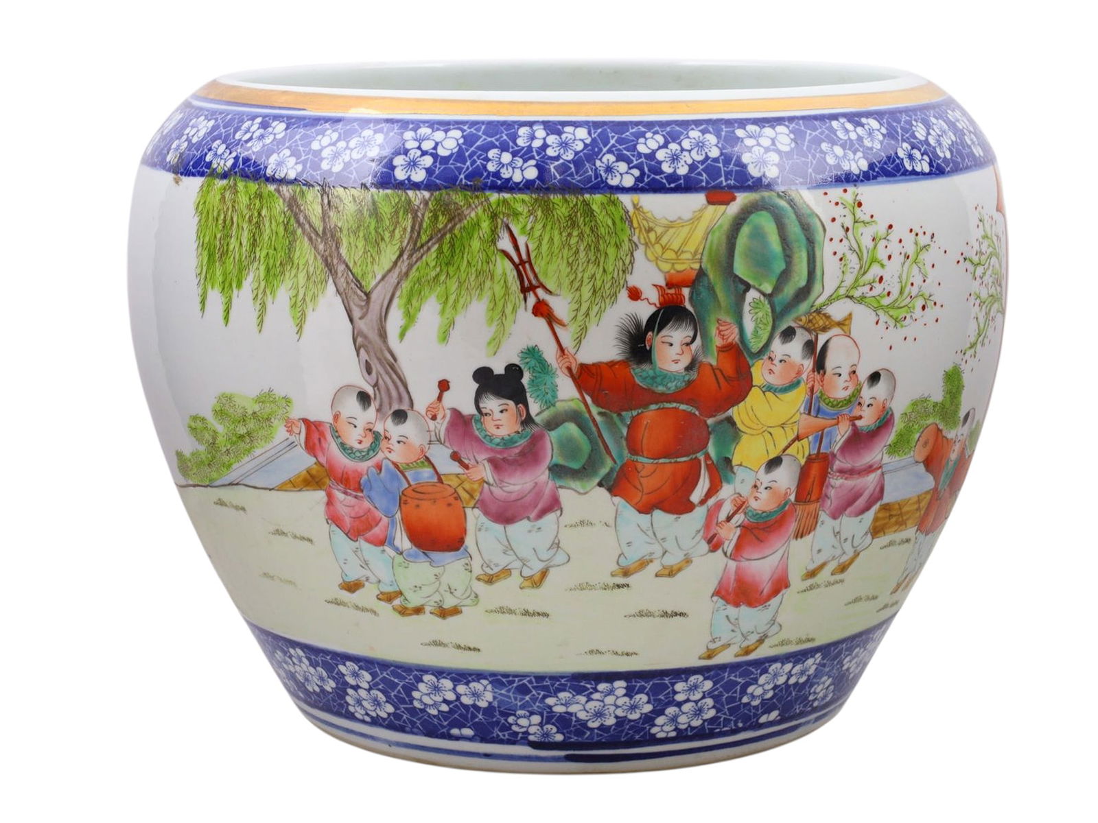 A LARGE CHINESE FAMILLE ROSE PORCELAIN FISH BOWL, JINGDEZHEN, 20TH CENTURY (1 of 4)