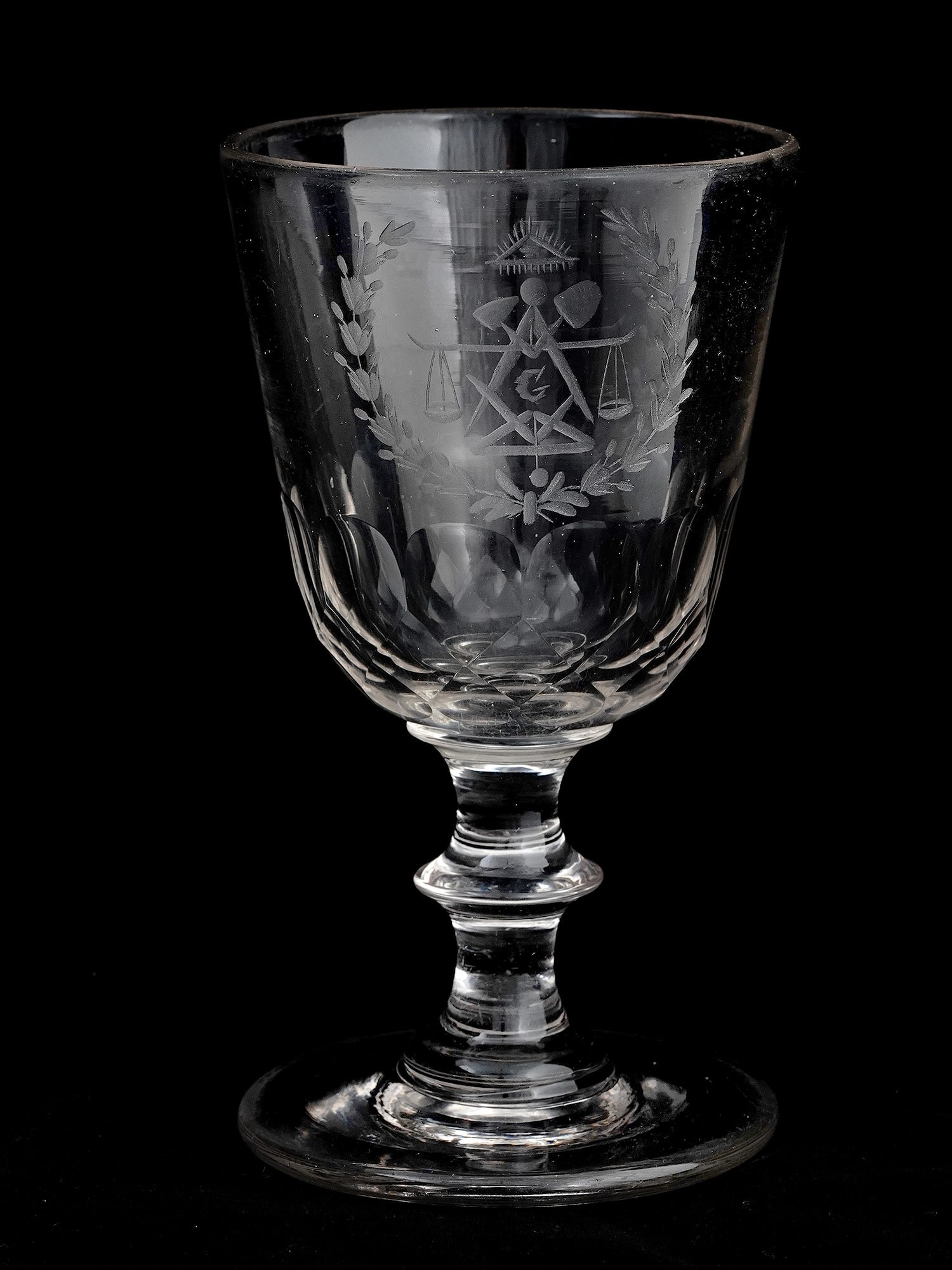 AN EARLY 19TH CENTURY ENGRAVED MASONIC GOBLET (1 of 3)