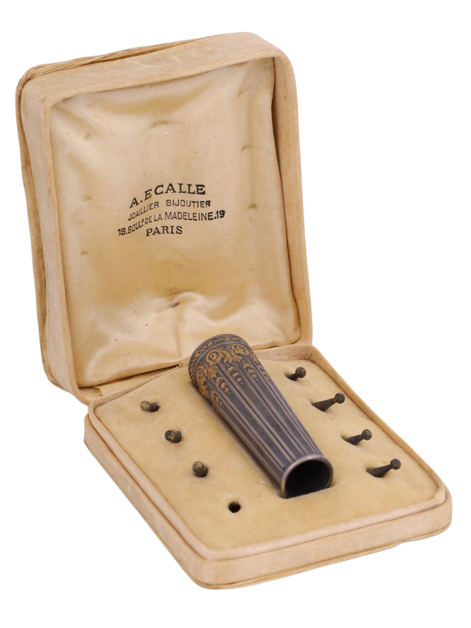 A FRENCH SILVER AND VERMEIL UMBRELLA OR PARASOL KNOB WITH ORIGINAL CASE AND ACCESSORIES, PARIS, LATE: This finely made French umbrella or parasol knob is executed in solid silver with vermeil decoration and bears elaborate engraved and gilt foliate scroll ornamentation around the body. The circular te