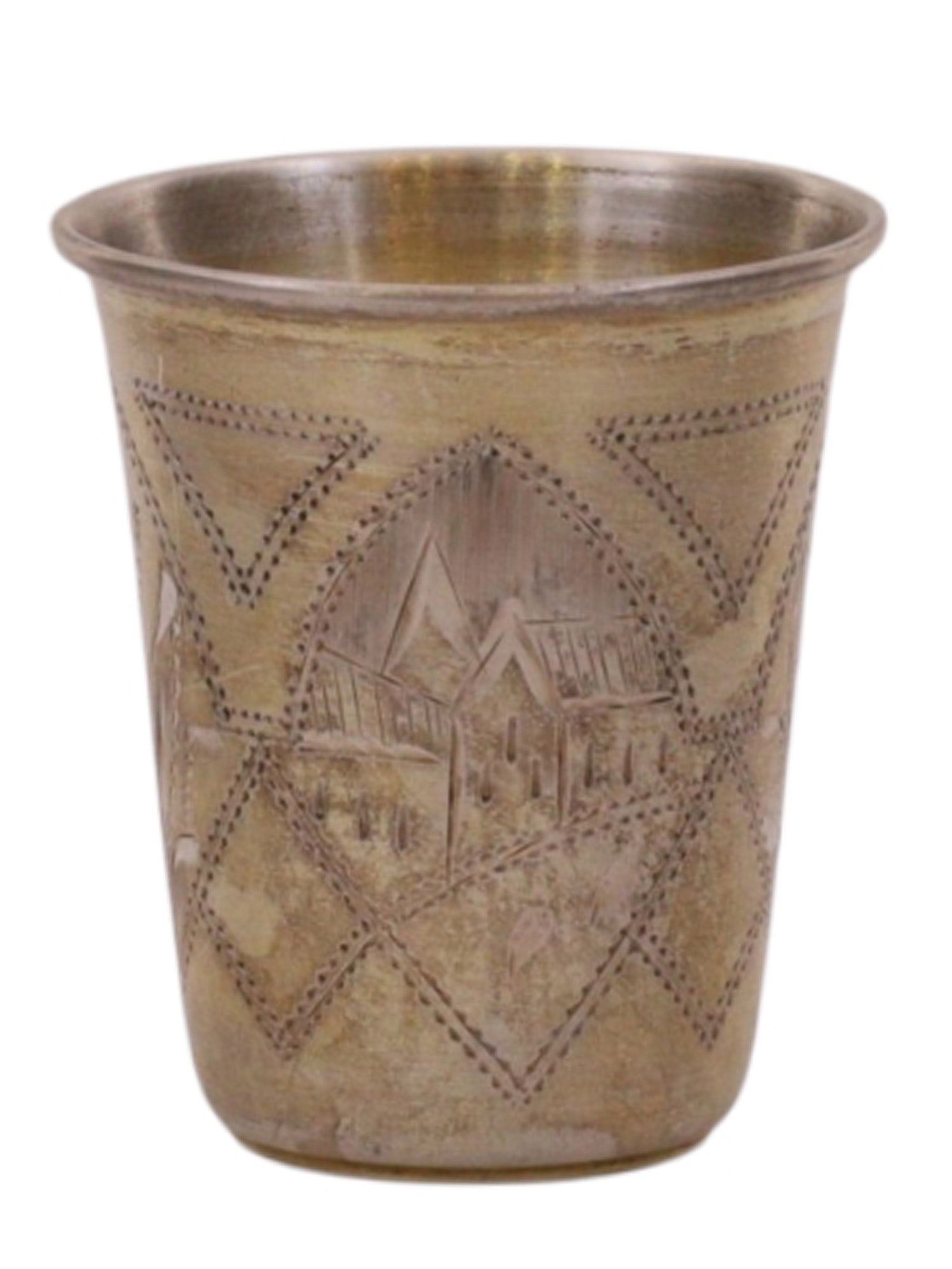 A RUSSIAN PARCEL-GILT SILVER SHOT GLASS WITH URBAN SCENE: A Russian parcel-gilt silver shot glass engraved with geometric forms and views of urban environments.Hallmarks: 84 silver proof with kokoshnik, partially obscured Cyrillic maker's mark '?EZ'.Weight: 