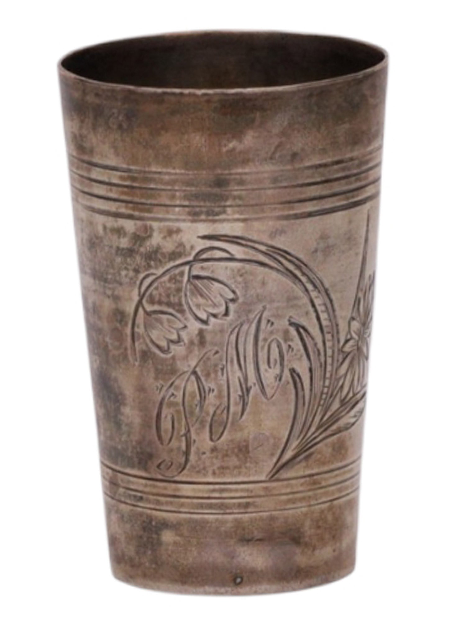 A RUSSIAN SILVER SHOT CUP IN THE ART NOUVEAU STYLE, BY ROMAN ARISTARKHOV, MOSCOW, LATE 19TH CENTURY: Of slightly tapering conical form, the body engraved with an asymmetrical floral composition in the Art Nouveau style. Within the design are engraved initials "R.M.". The fluid ornament reflects the t