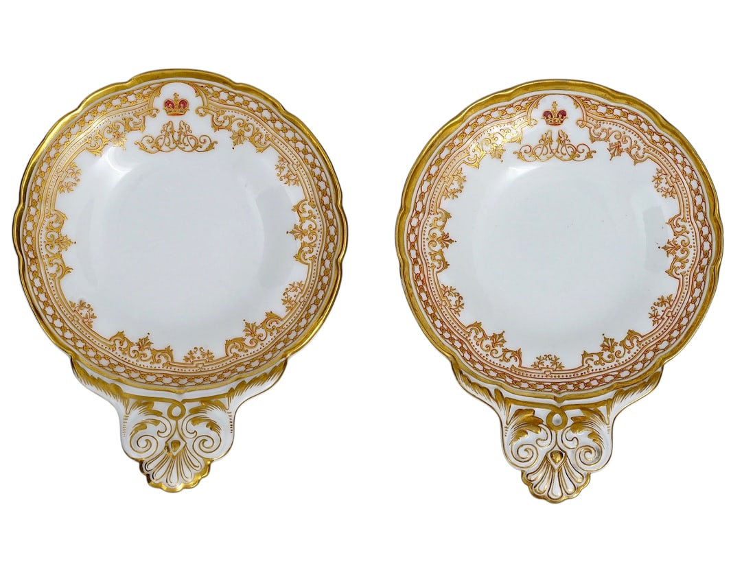 A PAIR OF RUSSIAN CAVIAR DISHES, IMPERIAL PORCELAIN FACTORY, 19TH C. (1 of 7)