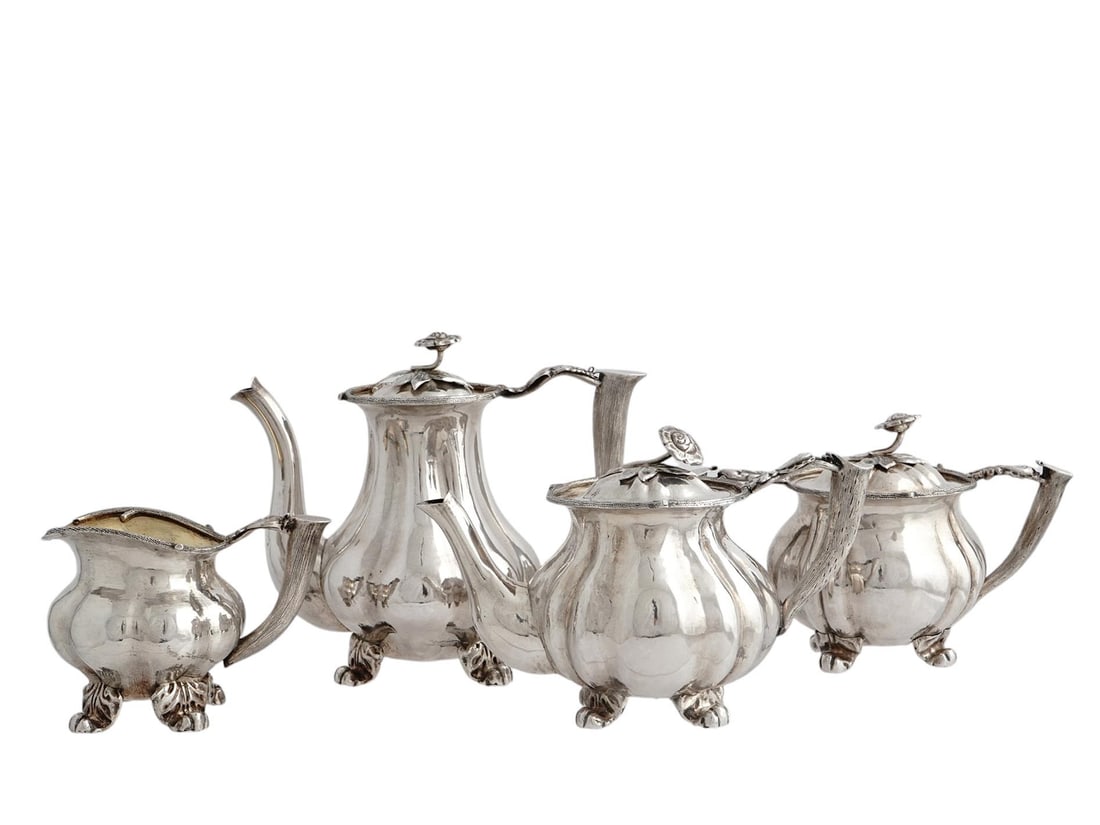 A RUSSIANPARCEL-GILT-SILVER TEA AND COFFEE SERVICE, 19TH CENTURY (1 of 7)