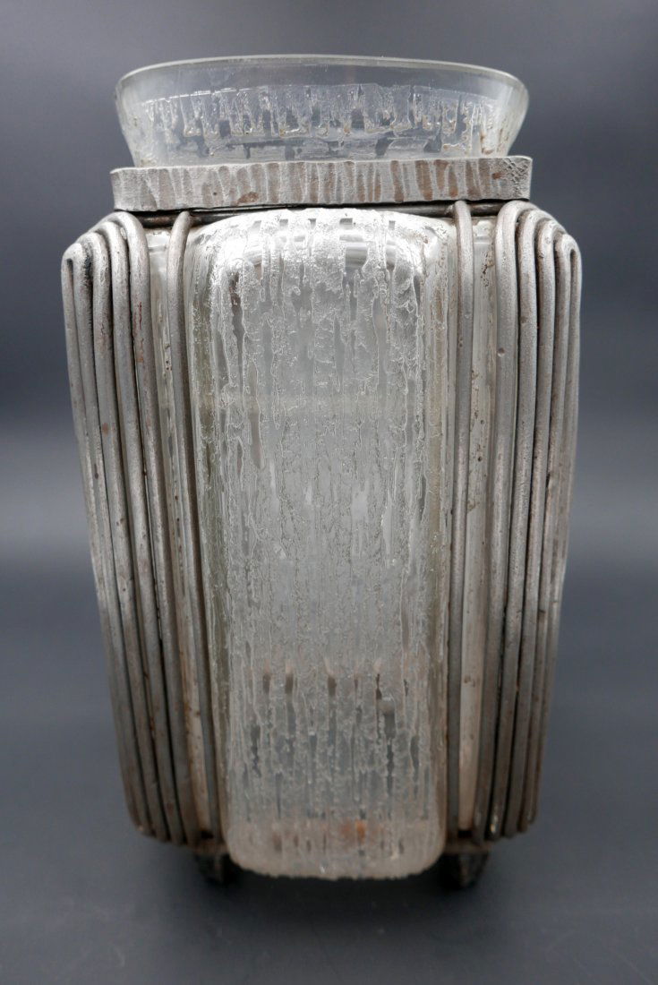 An Important Crystal Vase by Daum and Majorelle (1 of 4)