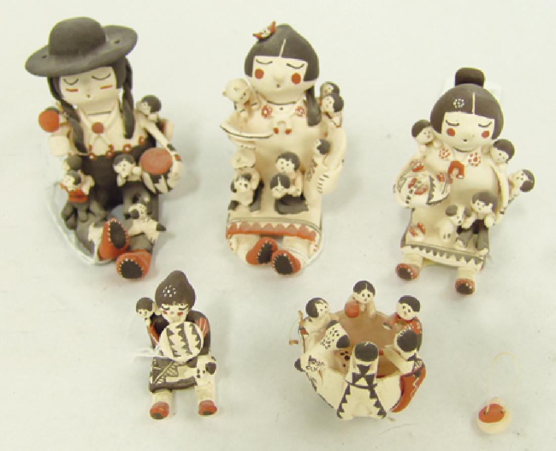 5 Cochiti Pottery Items (1 of 11)