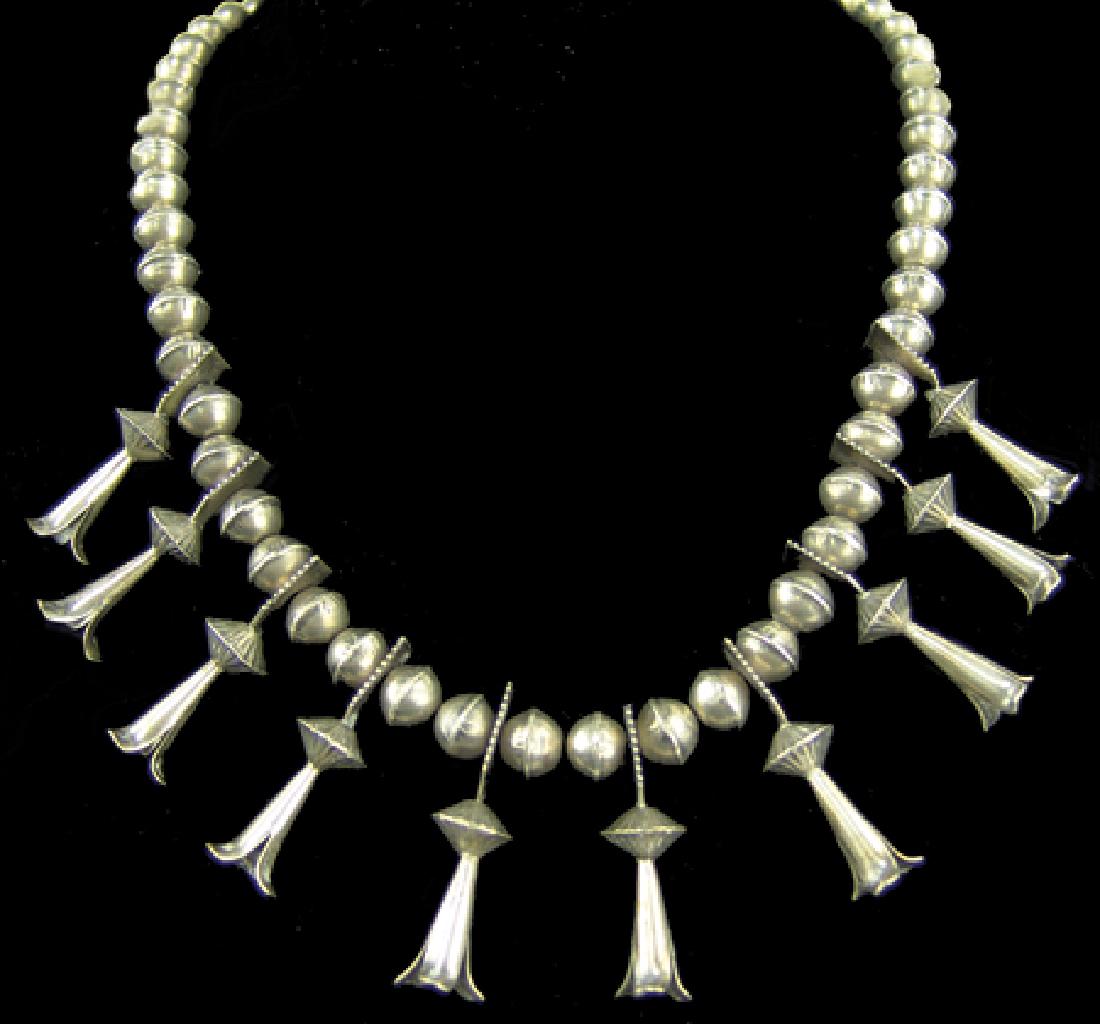 Navajo Necklace (1 of 8)