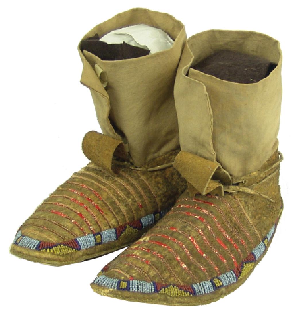 Sioux Beaded/Quilled Moccasins (1 of 11)