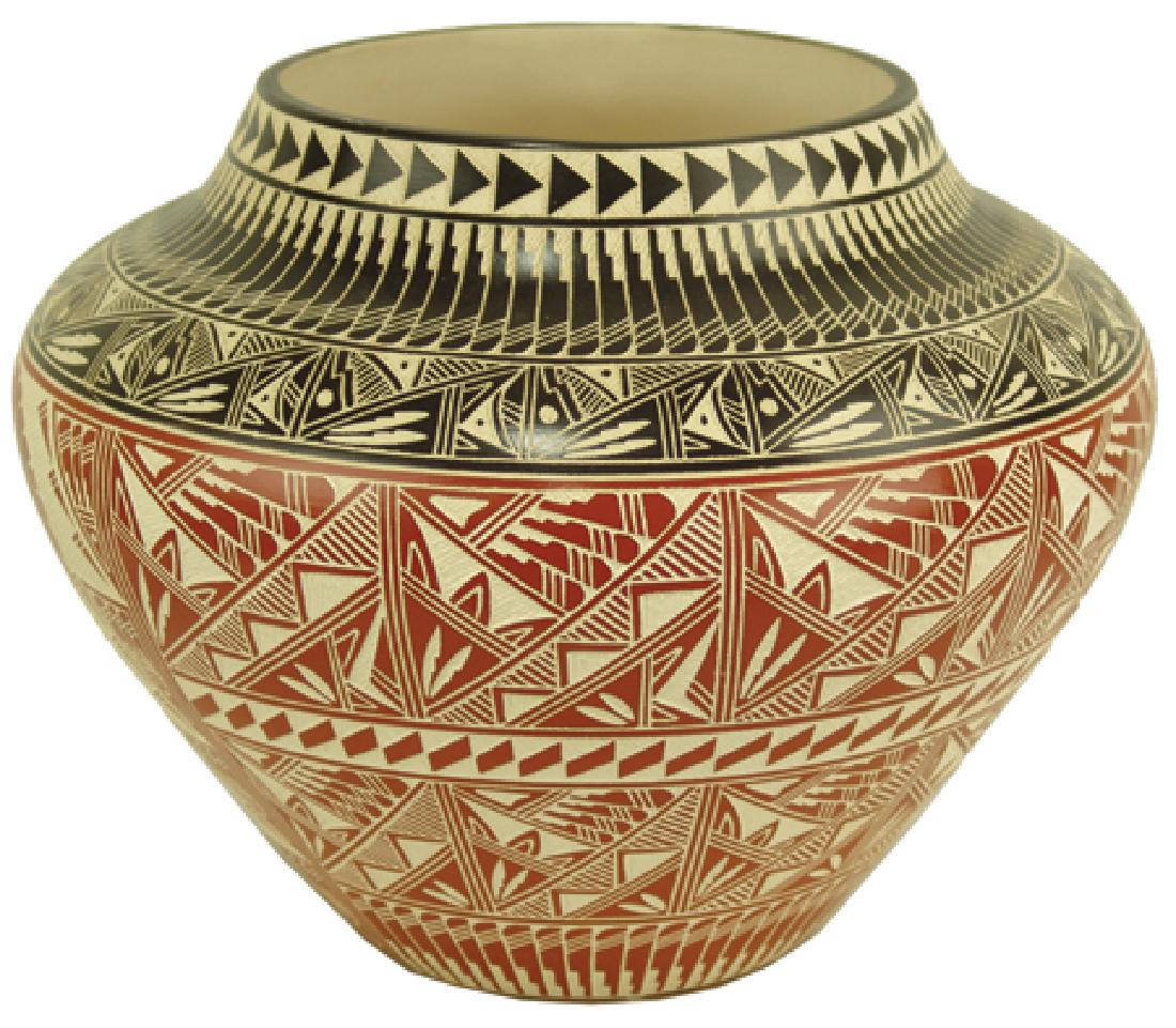 Acoma Pottery Jar - D. Aragon (1 of 7)