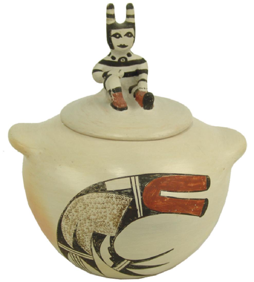 Hopi Pottery Jar (1 of 10)