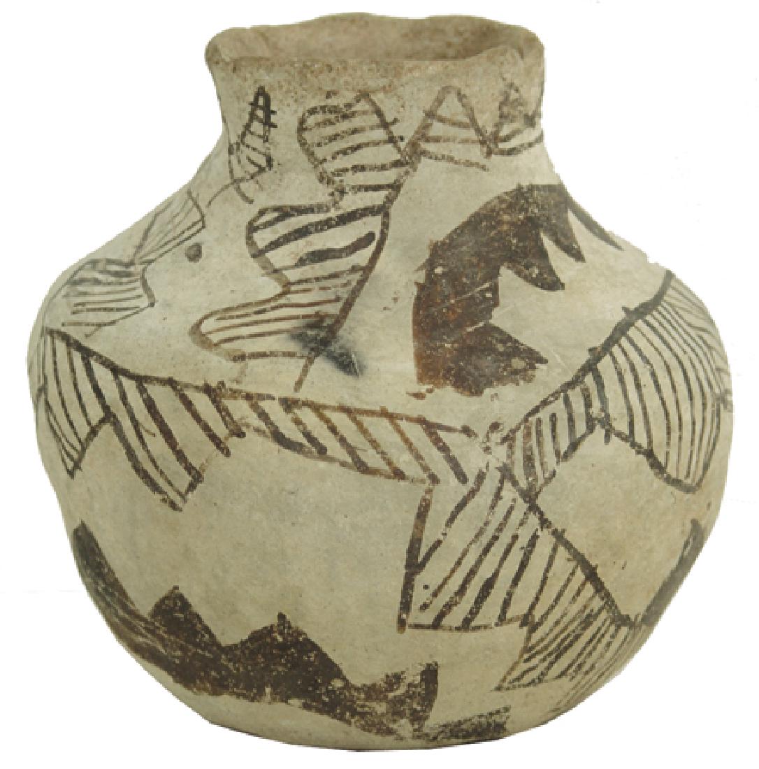 Anasazi Pottery Jar: Prehistoric, Unusual Chaco Wingate black-on-white jar with somewhat erratic and scattered exterior designs. Good condition. 6" x 6-1/2"