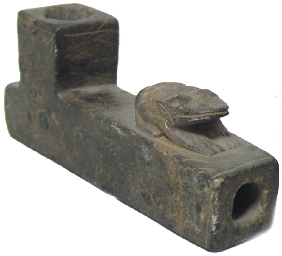 Carved Stone Pipe: Traditional, old-style, square stone platform pipe with frog effigy, on top. Very good condition, nicely patinated.2-1/2" x 5-3/4" x 1-3/8"Mid/Late 1900s