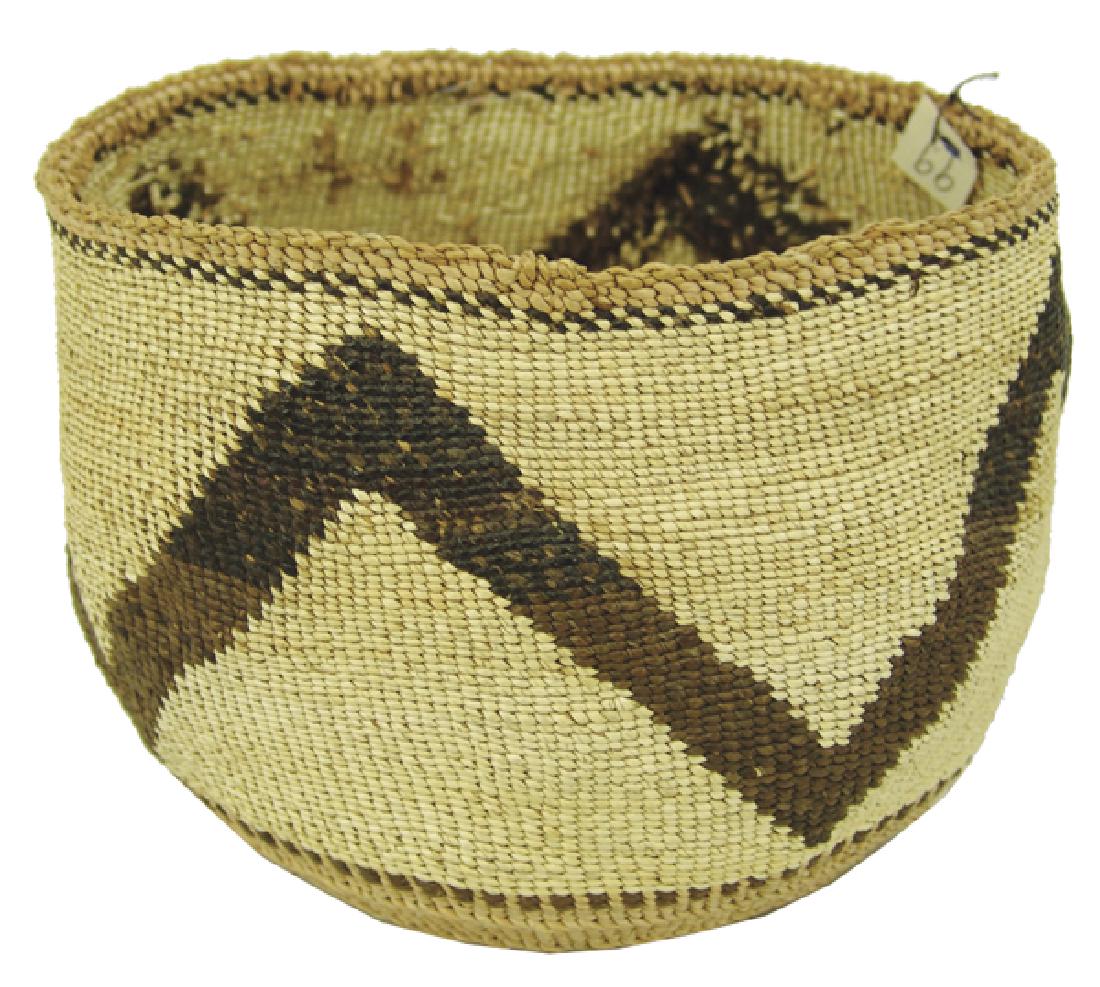 Karuk Basket: Very interesting, pliable weave basketry bowl with encircling zigzag band around the body. Very good condition. Ex. Herb Puffer collection.Early 1900s4-3/4" x 6-1/2"