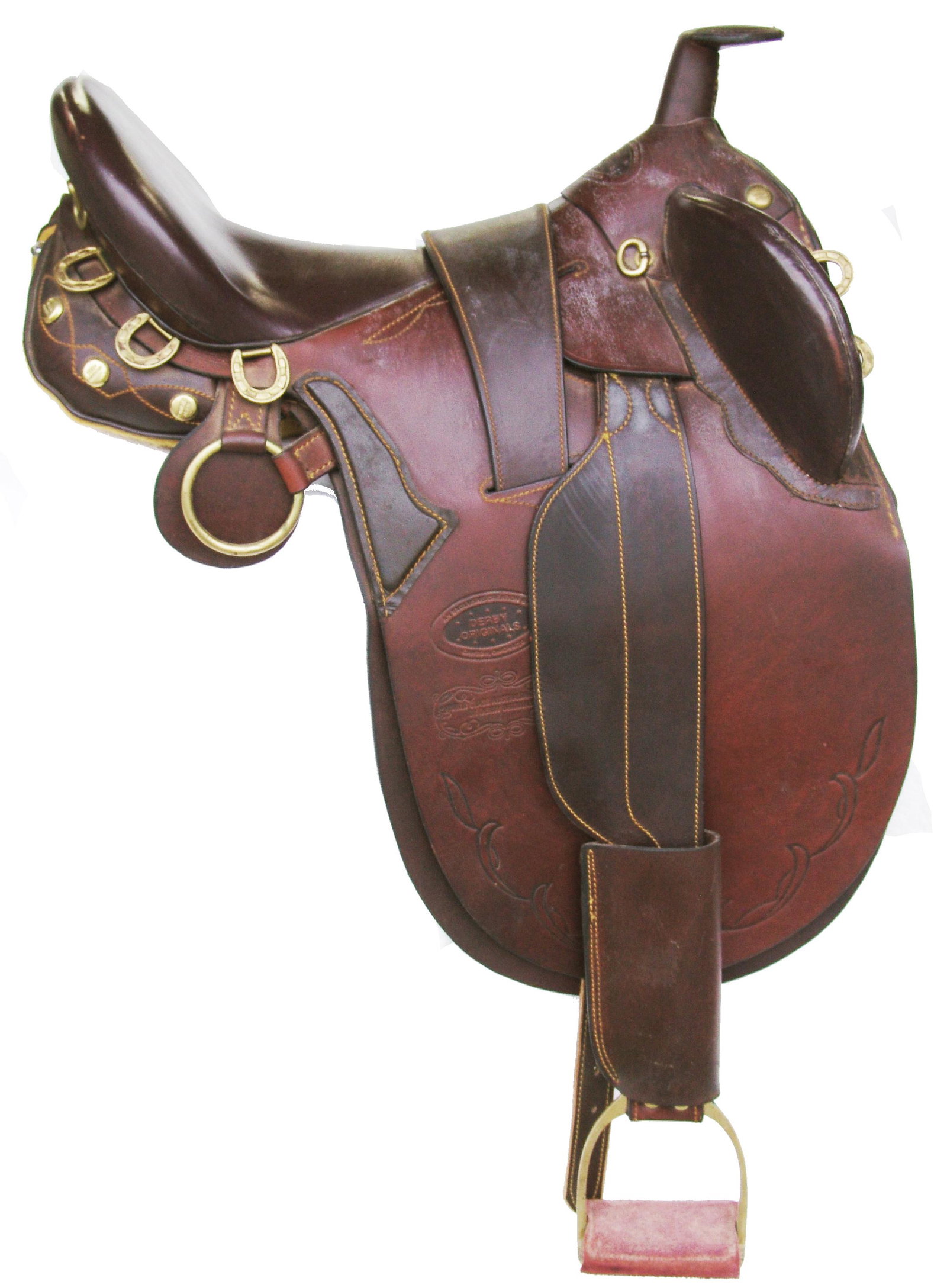 Australian Bush Saddle: Mid 1900s Adult Beautiful, quality built, original Derlay bush saddle with 14-1/2" seat, flared Australian pommel, multiple brass D-rings, and beautiful finish. Very good condition.