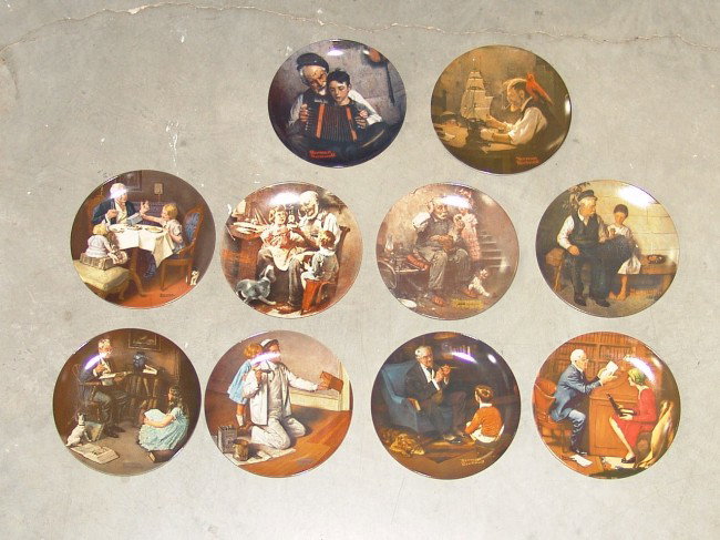 10 Collector's Plates: Set of 10 Norman Rockwell collector's plates, numbers 1 through 10, all in excellent condition with certificates of authenticity. 8-1/2" each
