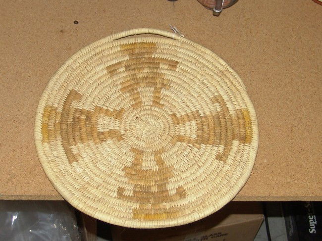 Papago Basket: Traditional woven basketry plaque with 4 human friendship figures done in yellow. Very good condition. 1980s. 14-1/2" dia.