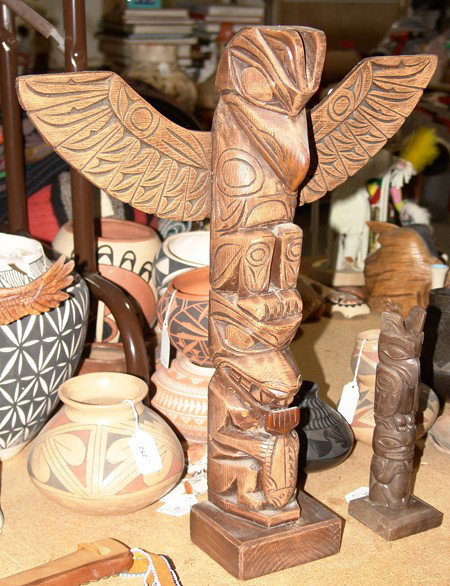 Composite Totem: Beautiful cast 3 figure thunderbird totem pole from Alaska signed Kiana. Size: 19 x 17""