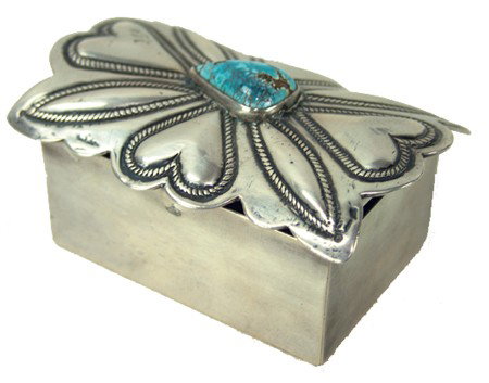 Navajo Silver Box: 1950, Beautiful lidded box, similar to above but with a ketoh on the lid. Very good condition. 2-1/4" x 4" x 2-1/2" From the Dockstader collection.