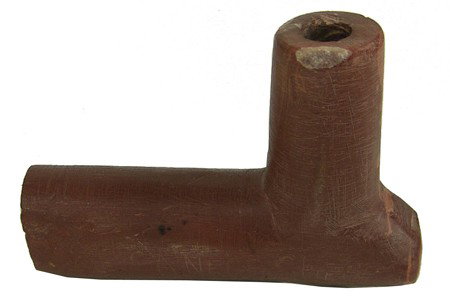 Catlinite Pipe Head: Hand carved traditional style L-shaped pipe head inscribed "NE.GA. NE. GL. SHE. G". Good condition. Circa: Late 1900s Size: 3-1/2" x 5"