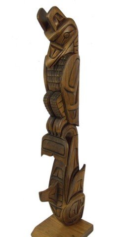 Northwest Coast Model Totem Pole - Gordon Clayton: Large exceptional hand carved alderwood 2-figure totem pole with oil finish. Very good condition, a great quality carving. Circa: 1970s Size: 26" x 4" x 6"