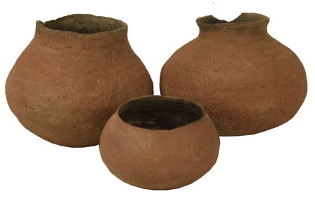 3 Salado Pottery Vessels: Prehistoric, Collection of three, red thumbnail corrugated vessels including two nice ollas and a great small bowl. 4-1/2" x 5-1/2"