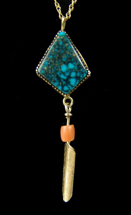 Landers' and Gold Pendant - Michael Perez: 1980s, Beautiful hand wrought 14k gold pendant with etched leaf suspension and large exquisite Lander's turquoise stone. By Mike Perez (White Buffalo). Very good condition. Total weight .14 ozt. 1980s