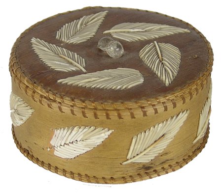 Iroquois Quilled Basket: Mid 1900s, Small lidded birch bark basket with quilled feather designs. Very good condition, with minor quill loss. 2" x 4-1/4"