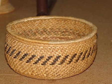 Paiute Basketry: Ca. 1940, Beautiful Paiute basket in very good condition. 7" x 3"