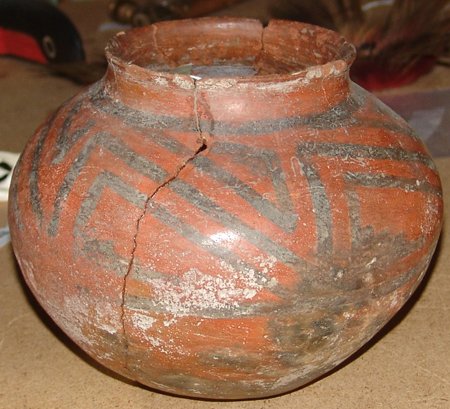 Anasazi Pottery Jar: Prehistoric, Prehistoric Salado black on red pottery jar. Intact and re-glued but not restored. 7-1/4" x 8-1/2"